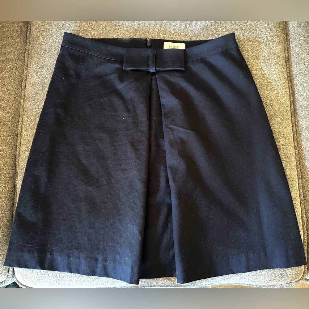 LOFT Adorable Navy Skirt with Bow Accent